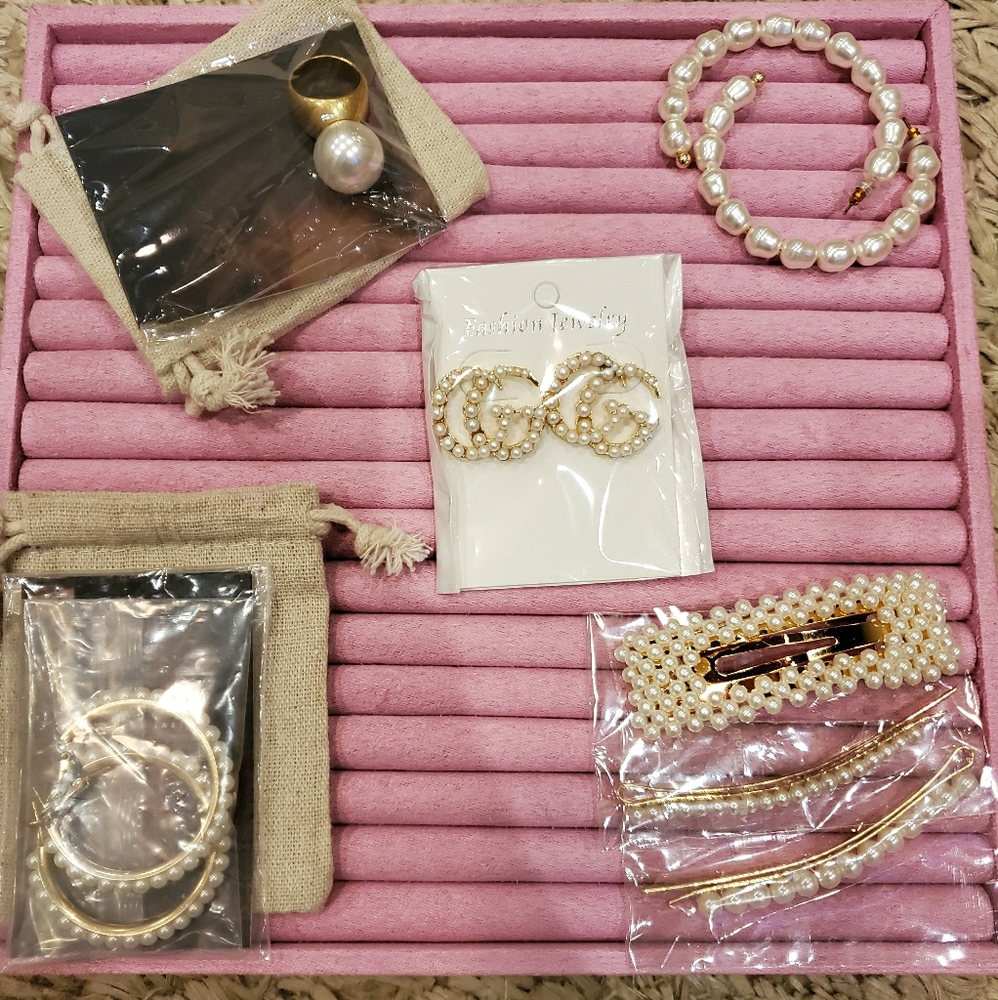 Pearl accessory bundle.